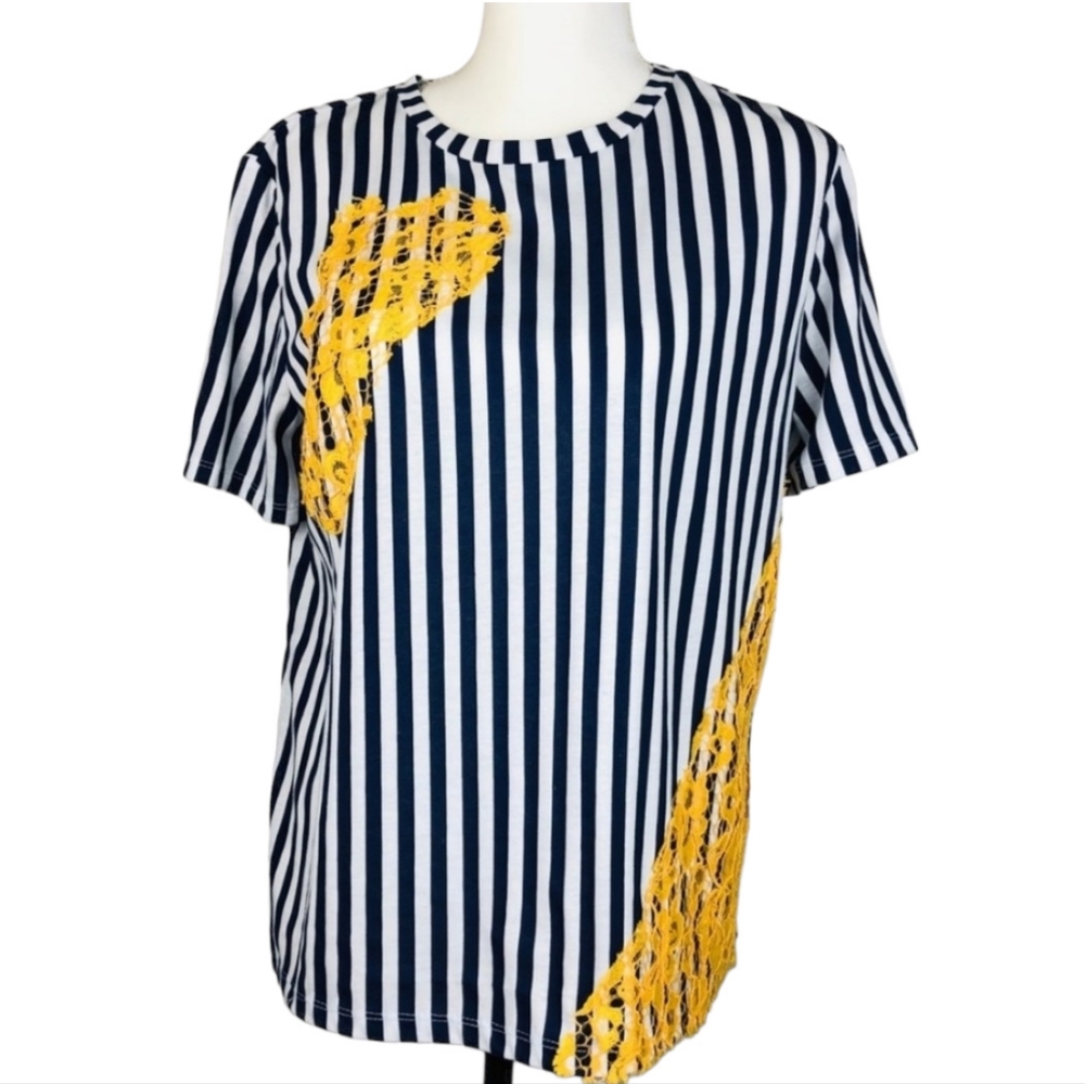 ♧Zara Navy & White short sleeve Top Size Medium
